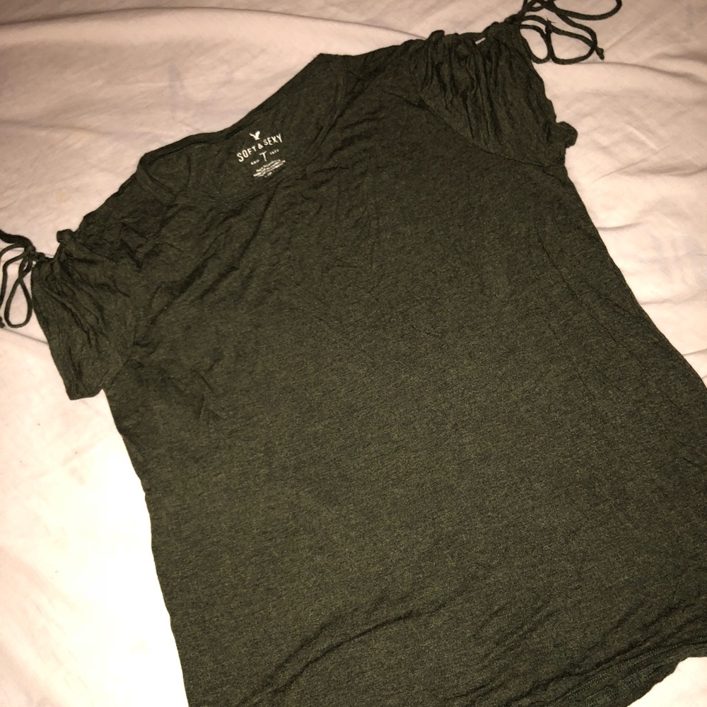Soft and sexy line large tee